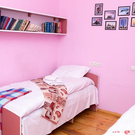Khurma Hostel 占贾 外观 照片