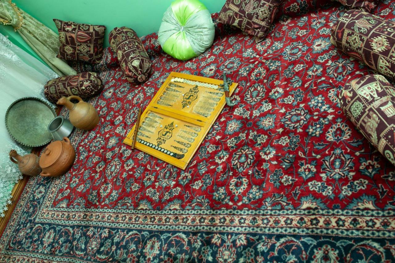 Khurma Hostel 占贾 外观 照片