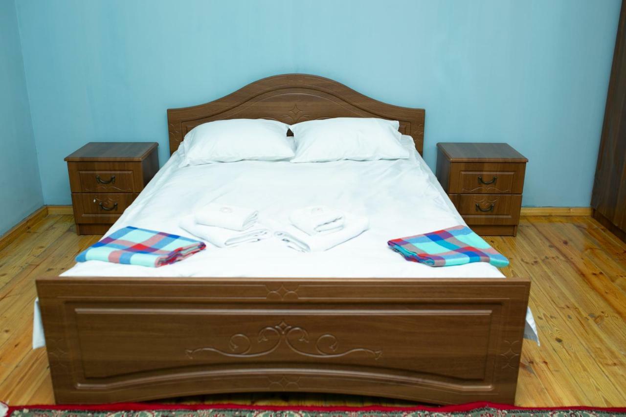 Khurma Hostel 占贾 外观 照片